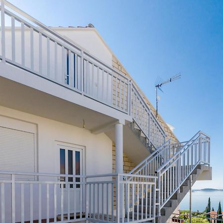 Apartments Knego مْليني الغرفة الصورة
