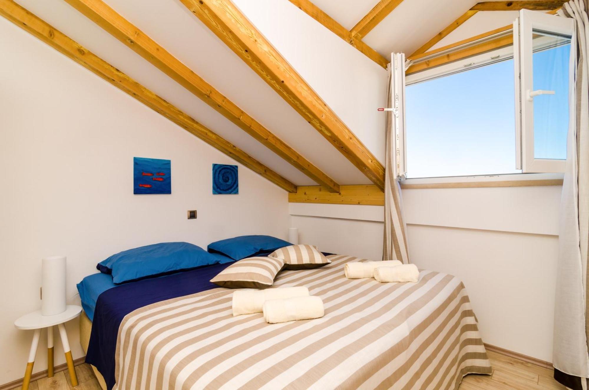 Apartments Knego مْليني الغرفة الصورة